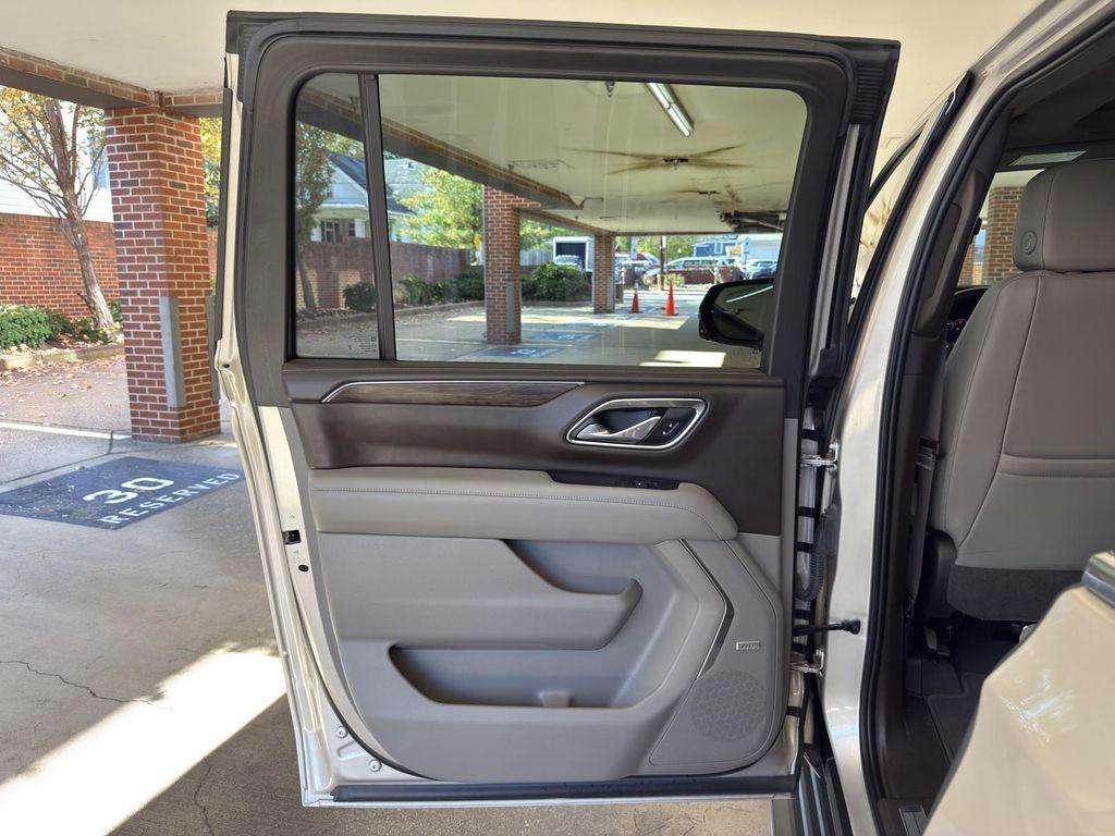 used 2021 Chevrolet Suburban car, priced at $40,995