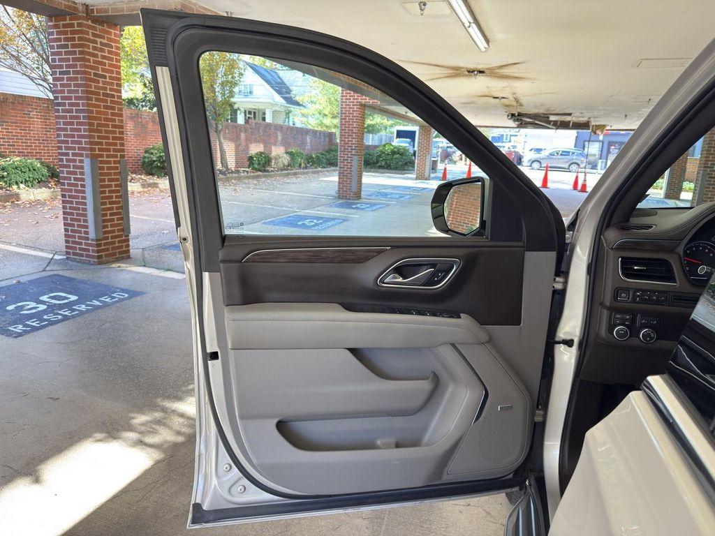 used 2021 Chevrolet Suburban car, priced at $40,995
