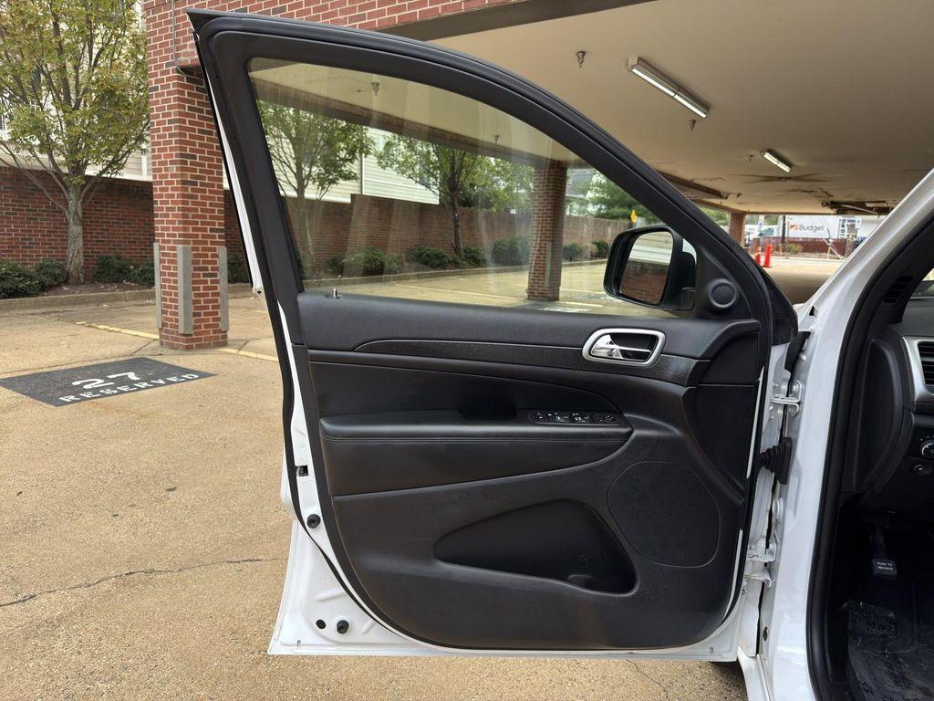 used 2018 Jeep Grand Cherokee car, priced at $16,995