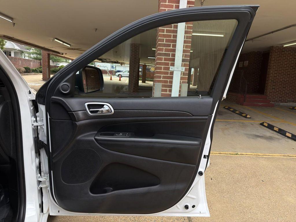 used 2018 Jeep Grand Cherokee car, priced at $16,995