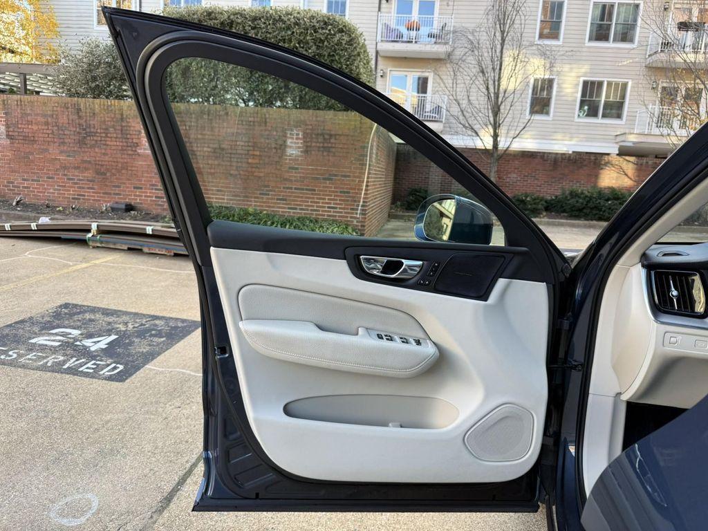 used 2019 Volvo XC60 car, priced at $23,995