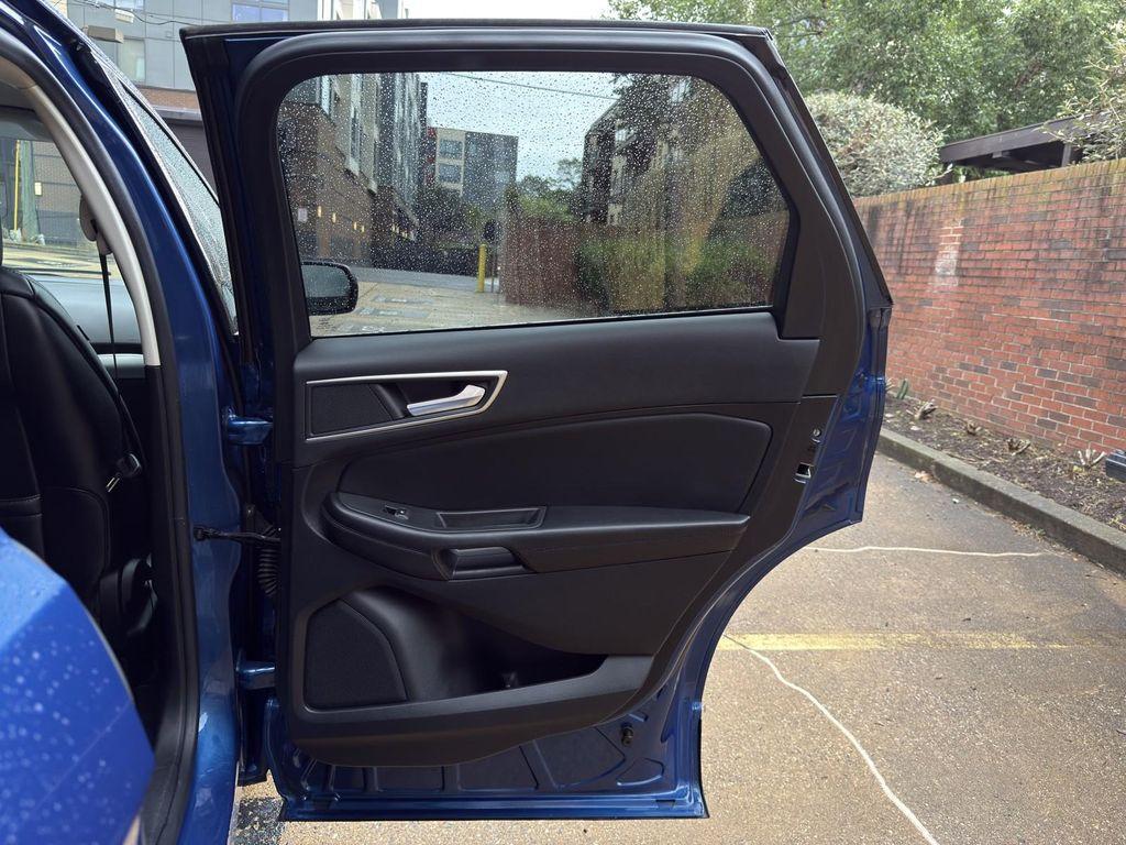 used 2022 Ford Edge car, priced at $21,095