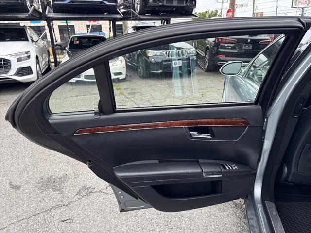 used 2007 Mercedes-Benz S-Class car, priced at $6,995