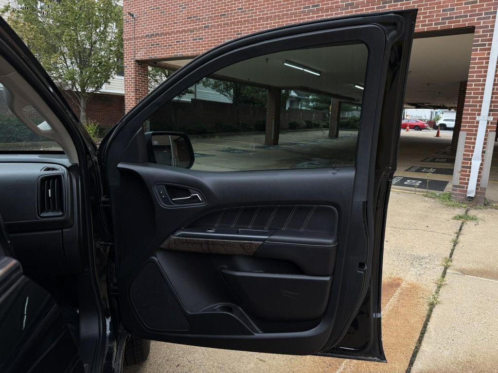 used 2021 GMC Canyon car, priced at $29,895