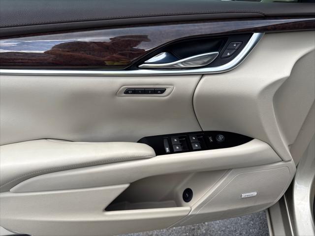 used 2014 Cadillac XTS car, priced at $15,795