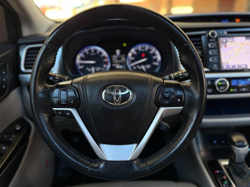 used 2015 Toyota Highlander car, priced at $14,795