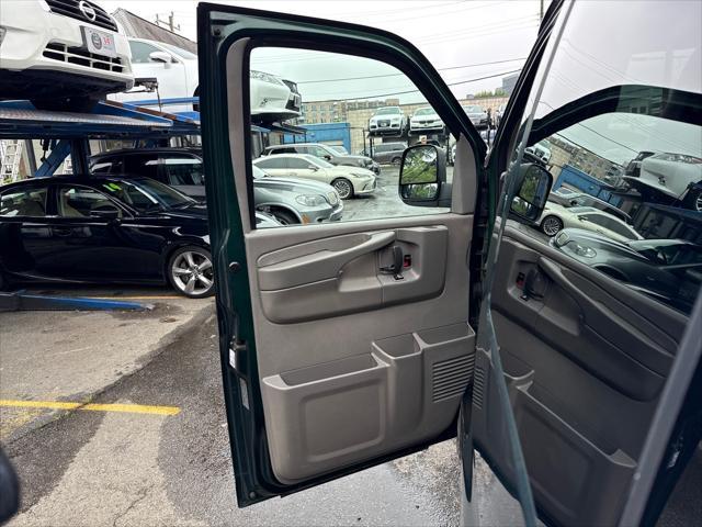 used 2009 Chevrolet Express 1500 car, priced at $15,995