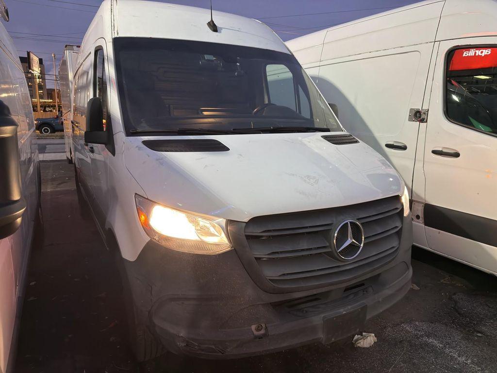 used 2020 Mercedes-Benz Sprinter 2500 car, priced at $29,995