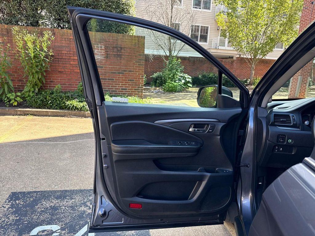 used 2021 Honda Pilot car, priced at $17,595