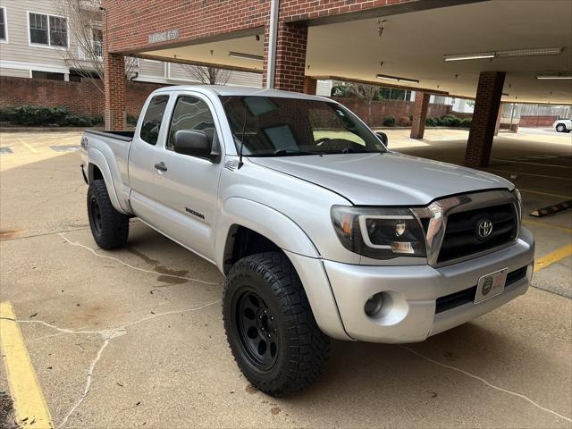 used 2006 Toyota Tacoma car, priced at $9,995
