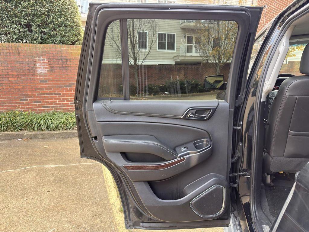 used 2020 GMC Yukon car, priced at $31,395