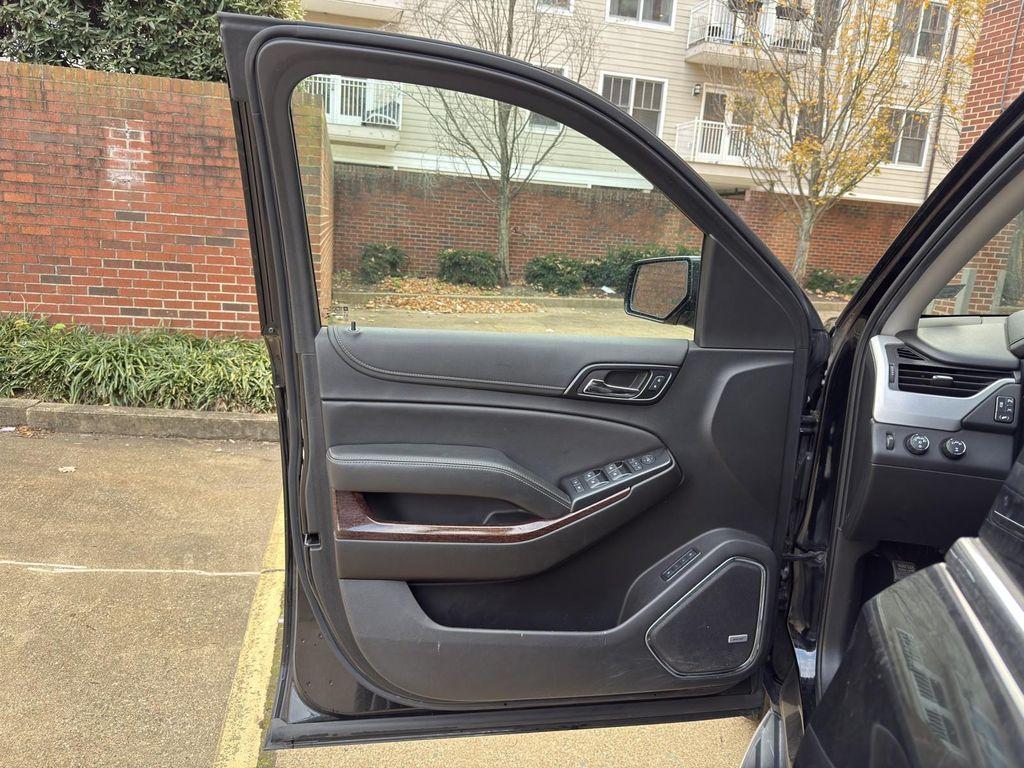 used 2020 GMC Yukon car, priced at $31,395