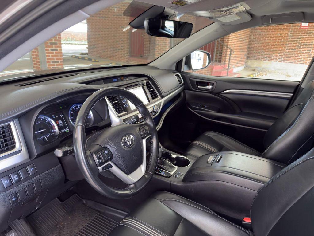 used 2018 Toyota Highlander car, priced at $16,995