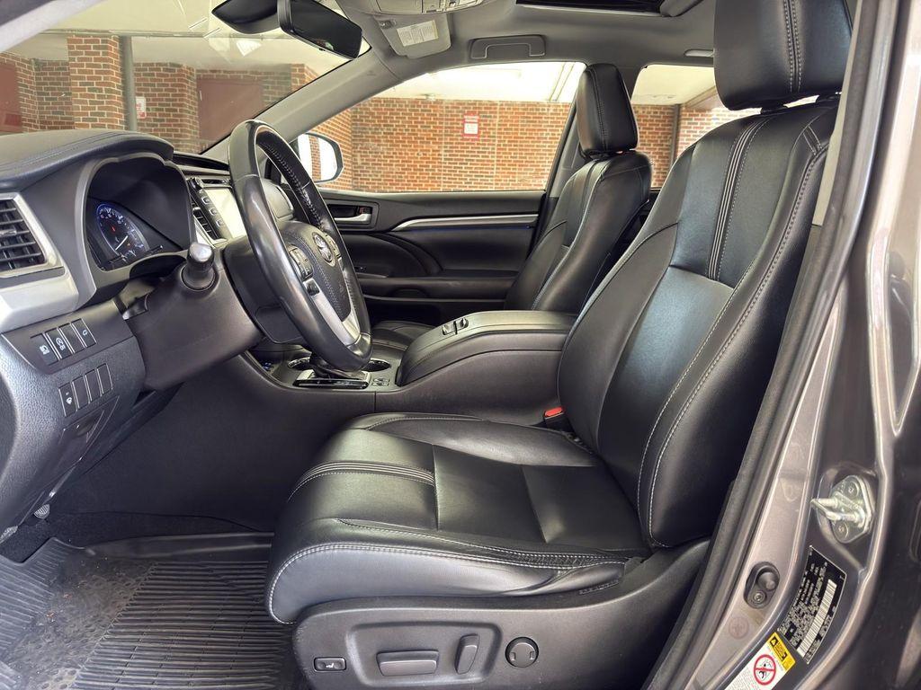 used 2018 Toyota Highlander car, priced at $16,995