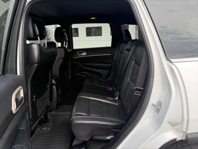 used 2015 Jeep Grand Cherokee car, priced at $19,995