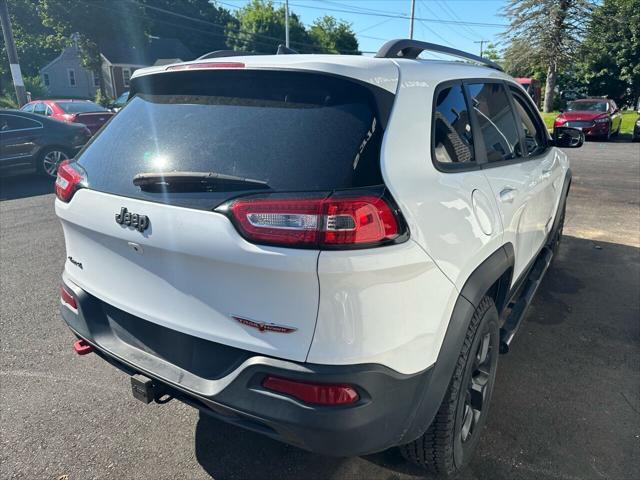 used 2016 Jeep Cherokee car, priced at $18,995