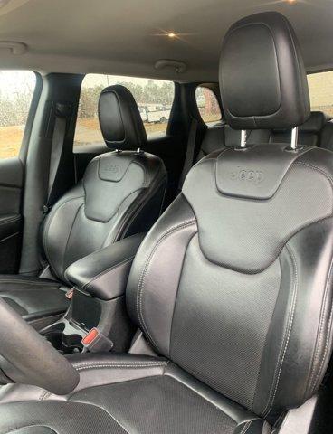 used 2023 Jeep Cherokee car, priced at $23,430