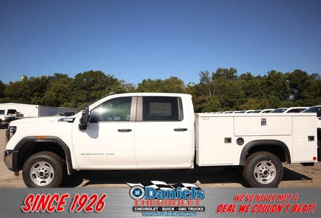 new 2024 GMC Sierra 2500 car, priced at $54,941