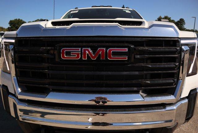 new 2024 GMC Sierra 2500 car, priced at $54,941