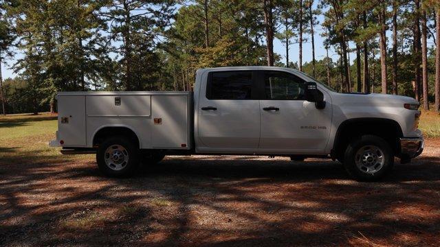 new 2024 Chevrolet Silverado 2500 car, priced at $50,528