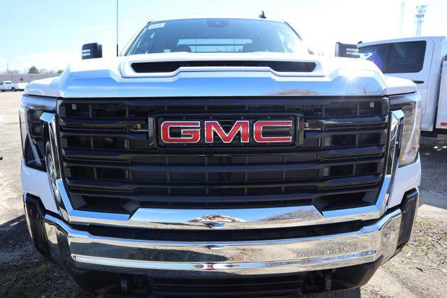 new 2024 GMC Sierra 3500 car, priced at $51,815