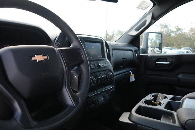 new 2024 Chevrolet Silverado 2500 car, priced at $51,800