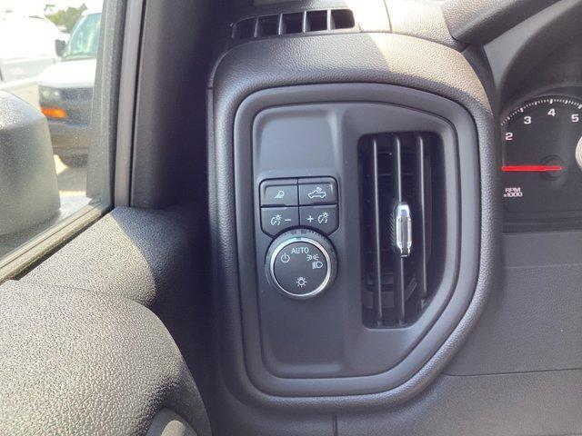new 2025 Chevrolet Silverado 2500 car, priced at $51,175