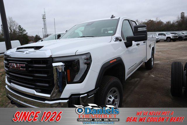 new 2024 GMC Sierra 3500 car, priced at $50,835