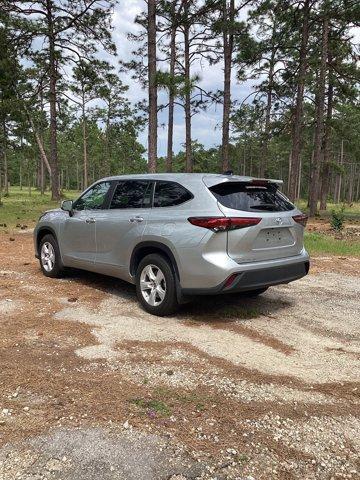 used 2023 Toyota Highlander car, priced at $39,990