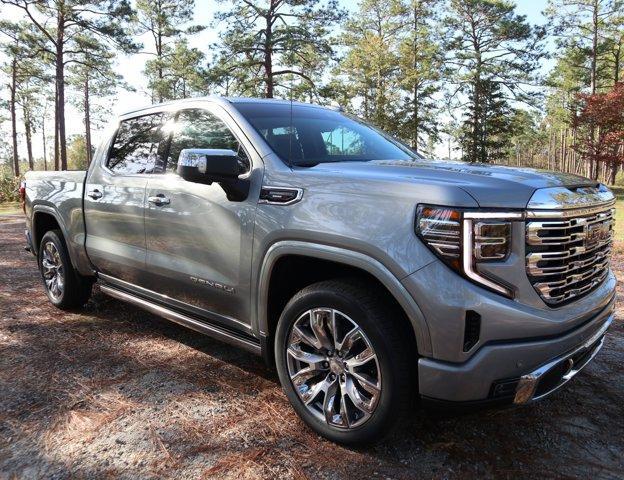 new 2025 GMC Sierra 1500 car, priced at $79,575