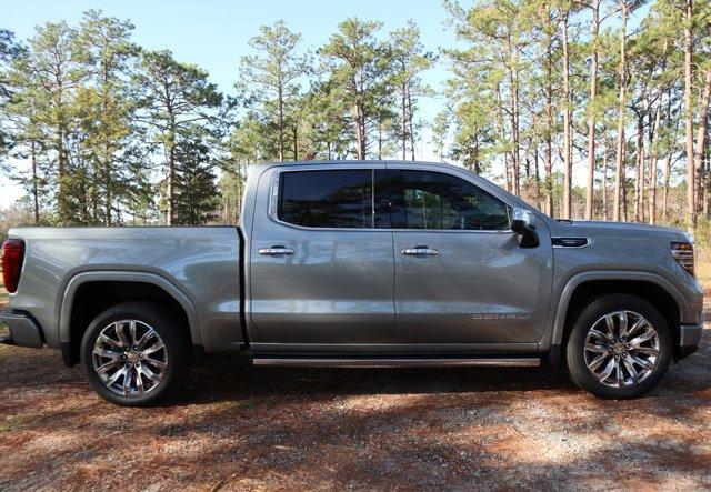 new 2025 GMC Sierra 1500 car, priced at $79,575