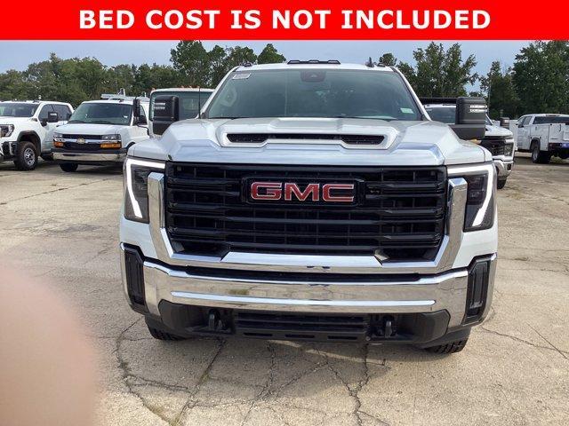 new 2025 GMC Sierra 2500 car, priced at $53,848