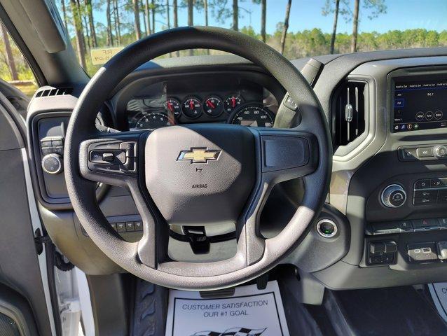 new 2024 Chevrolet Silverado 2500 car, priced at $50,528