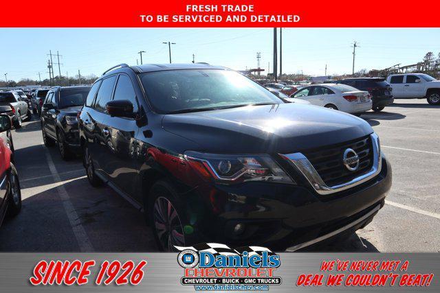 used 2020 Nissan Pathfinder car, priced at $21,045