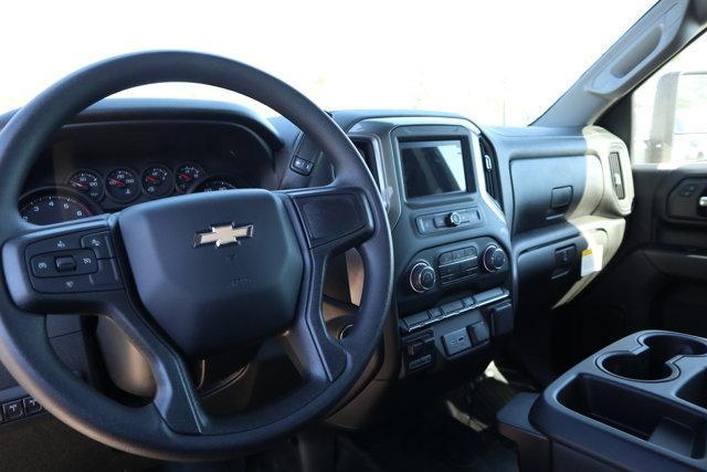 new 2024 Chevrolet Silverado 2500 car, priced at $53,713