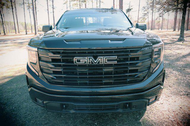 new 2023 GMC Sierra 1500 car, priced at $57,099