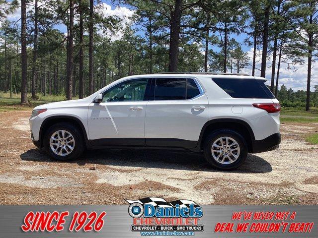 used 2021 Chevrolet Traverse car, priced at $21,990