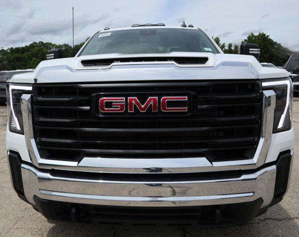 new 2024 GMC Sierra 2500 car, priced at $49,713