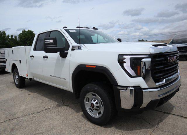 new 2024 GMC Sierra 2500 car, priced at $49,713