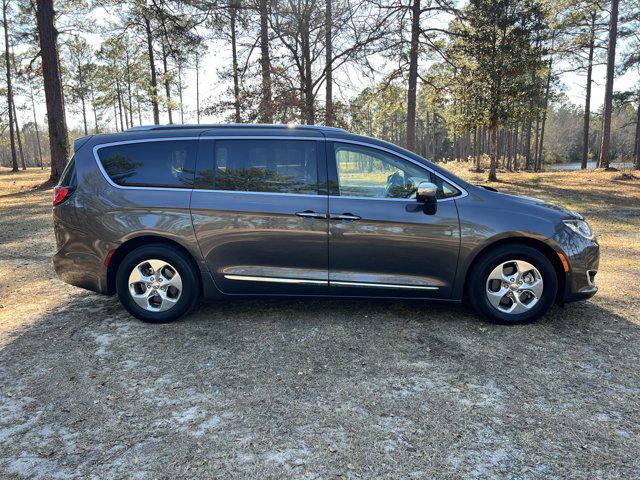 used 2018 Chrysler Pacifica Hybrid car, priced at $18,411