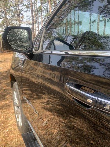 used 2021 GMC Yukon XL car, priced at $49,126