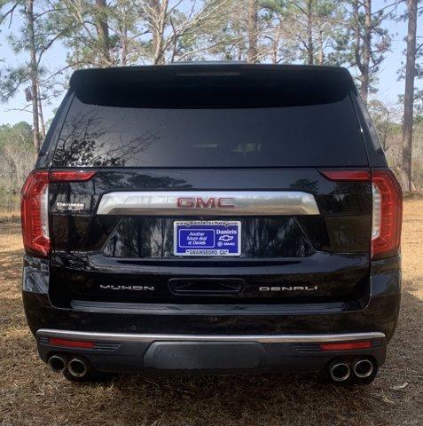 used 2021 GMC Yukon XL car, priced at $49,126