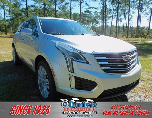 used 2018 Cadillac XT5 car, priced at $17,915