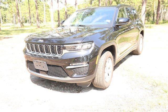 used 2022 Jeep Grand Cherokee car, priced at $30,270