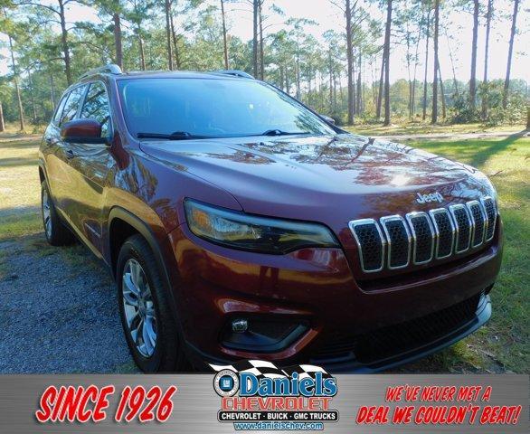 used 2020 Jeep Cherokee car, priced at $15,784