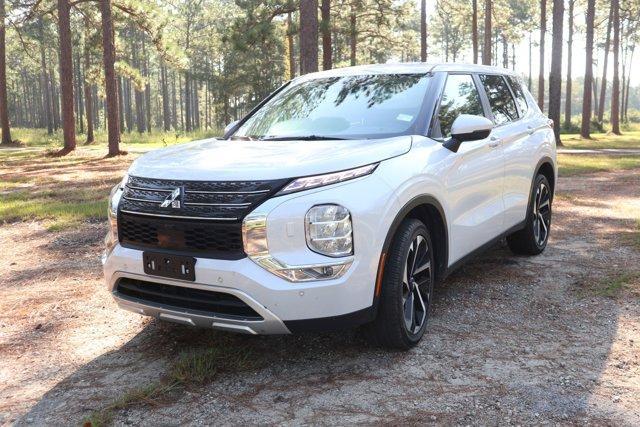 used 2023 Mitsubishi Outlander car, priced at $26,184