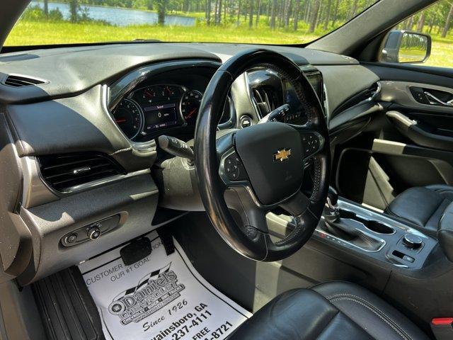 used 2022 Chevrolet Traverse car, priced at $30,869