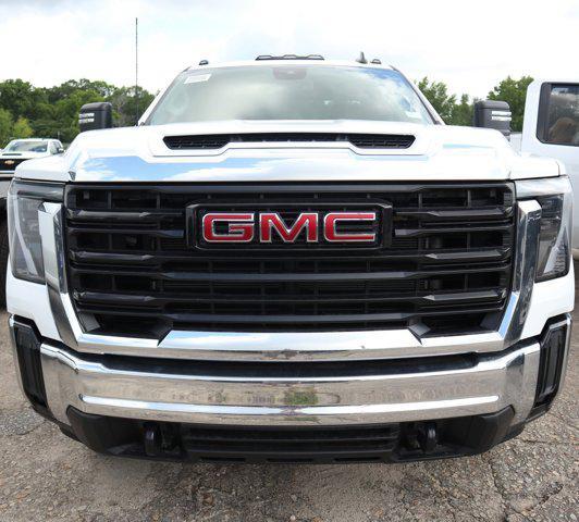 new 2024 GMC Sierra 2500 car, priced at $49,713