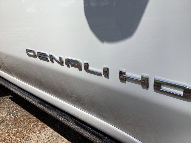 new 2025 GMC Sierra 2500 car, priced at $86,022