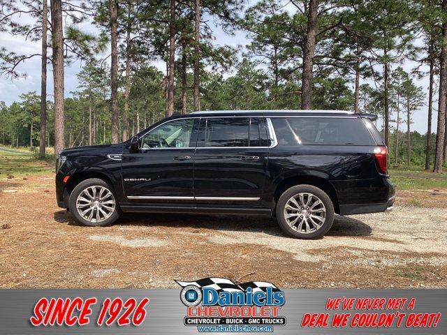 used 2021 GMC Yukon XL car, priced at $50,990